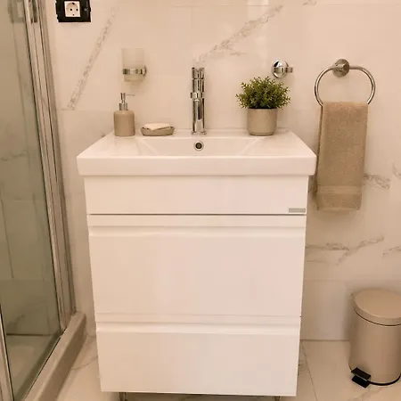 公寓 Boutique 1-bedroom With Designer Accent